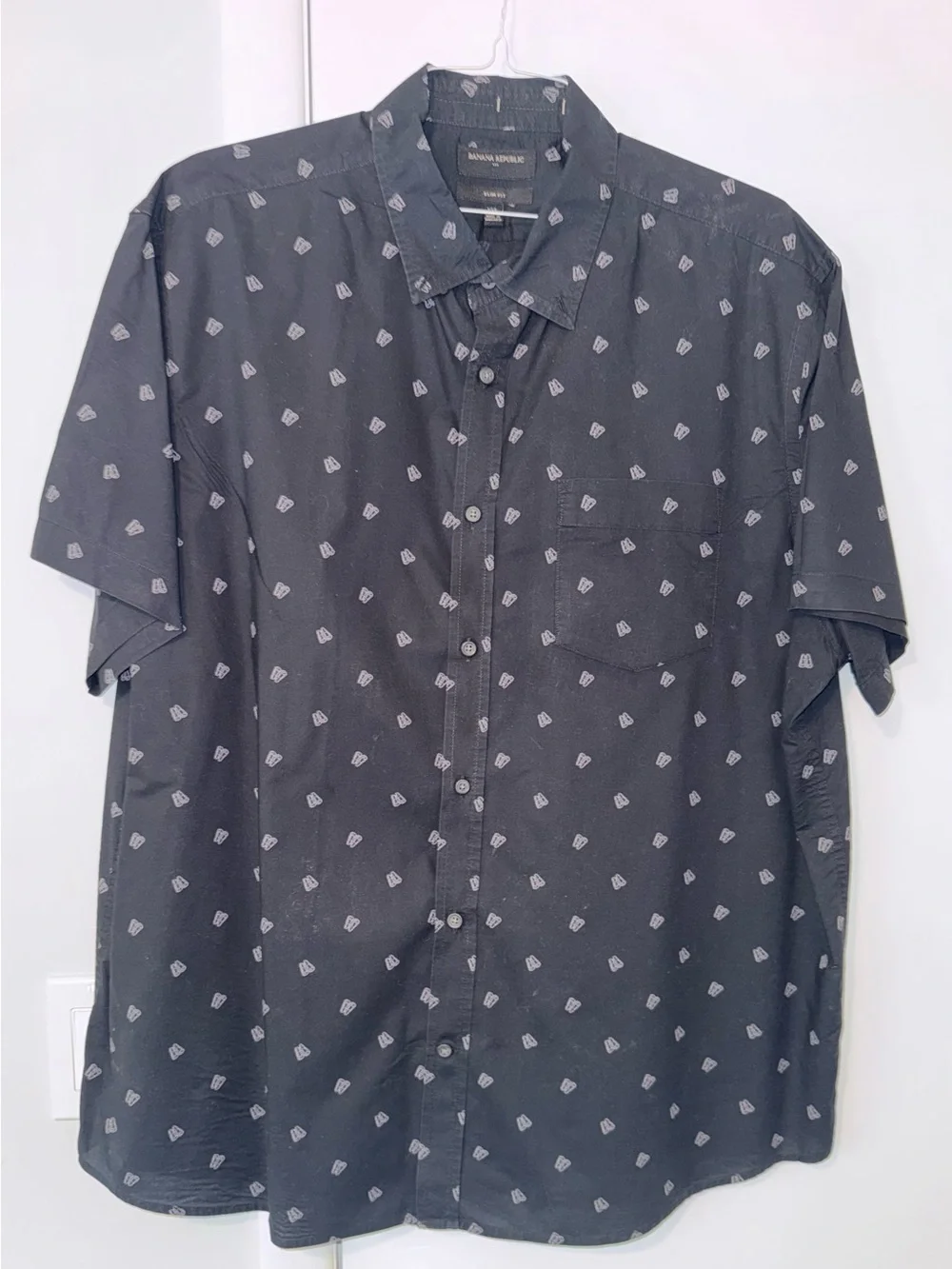 Banana Republic Black Short-Sleeve Button-Down Shirt with Micro Print